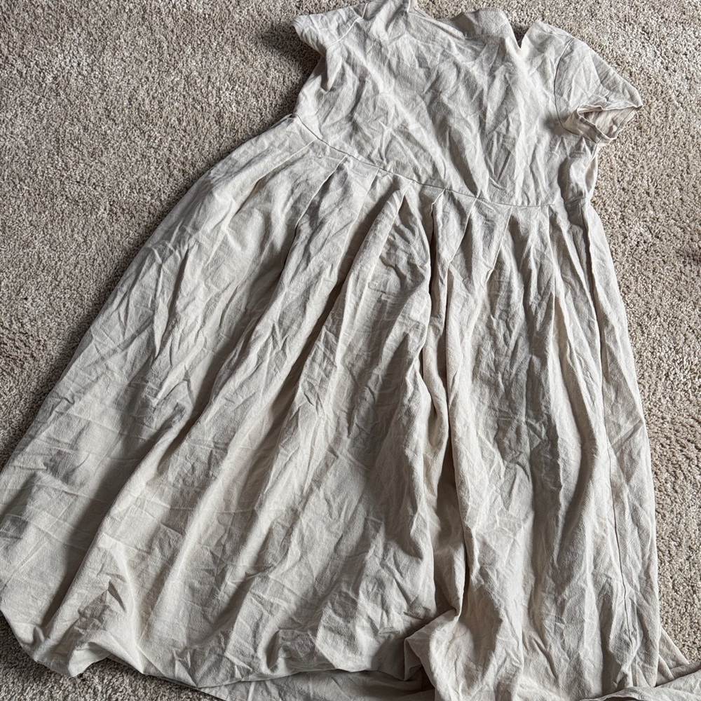 Elegant Cream Maxi Dress